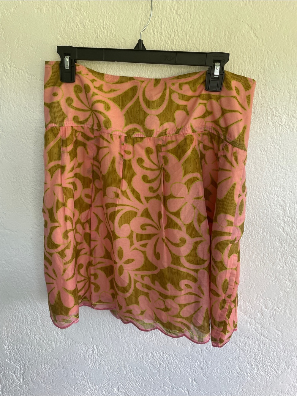 Tori Richard Pink and Olive Floral Silk Cotton A-Line Skirt With Drop Waist 10